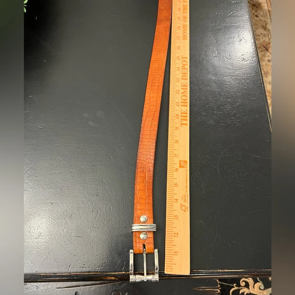 Vintage Tan‎ Leather Alligator Pattern Silver Tone Buckled Belt Sz XL 40-42